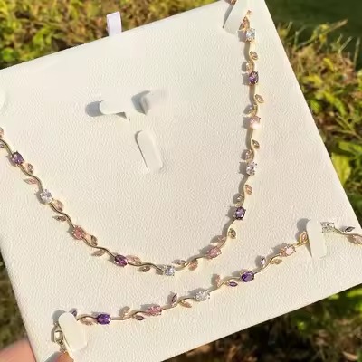 Tulip Necklace and Braclet Set